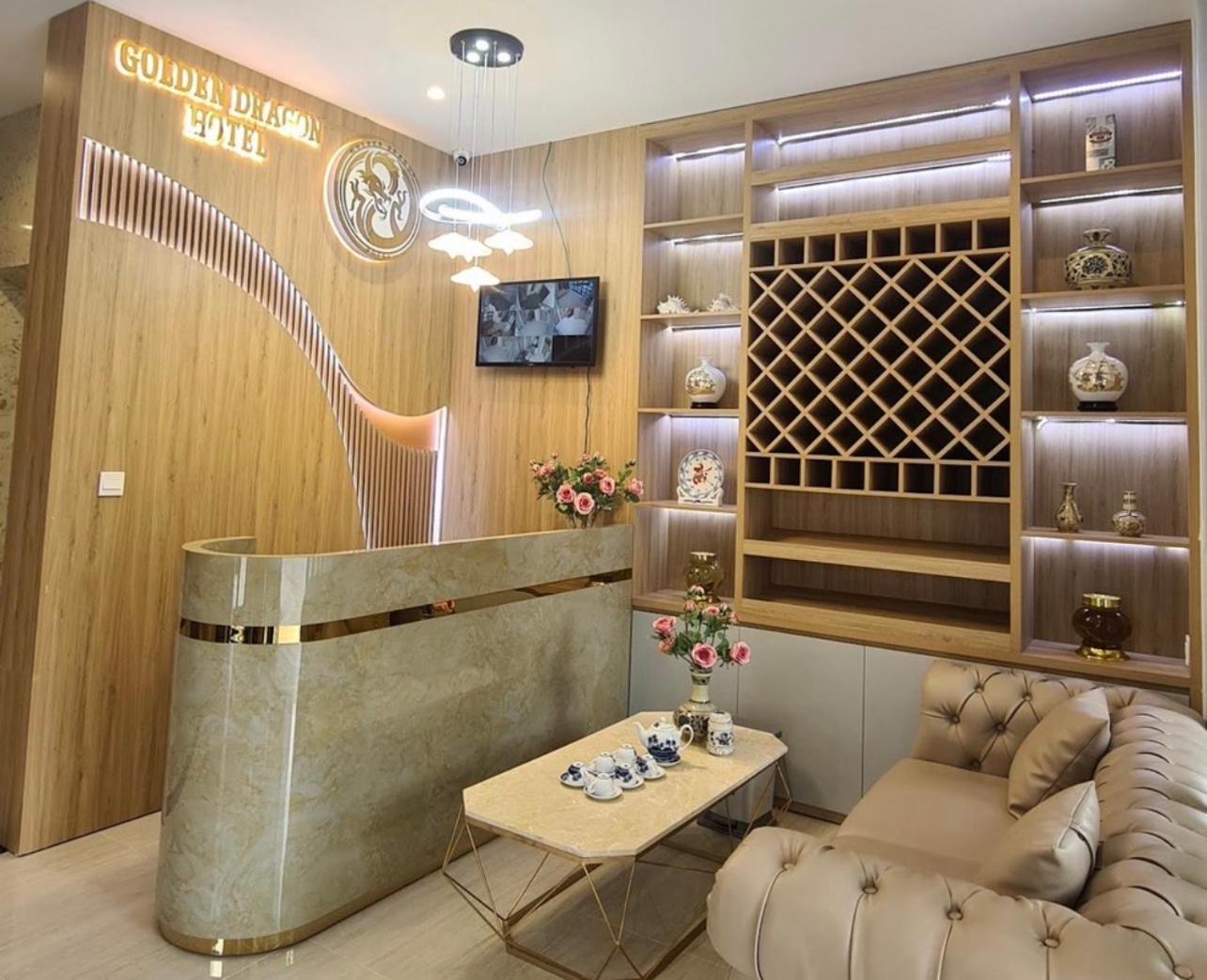 Golden Dragon Hotel دونغ دونغ المظهر الخارجي الصورة